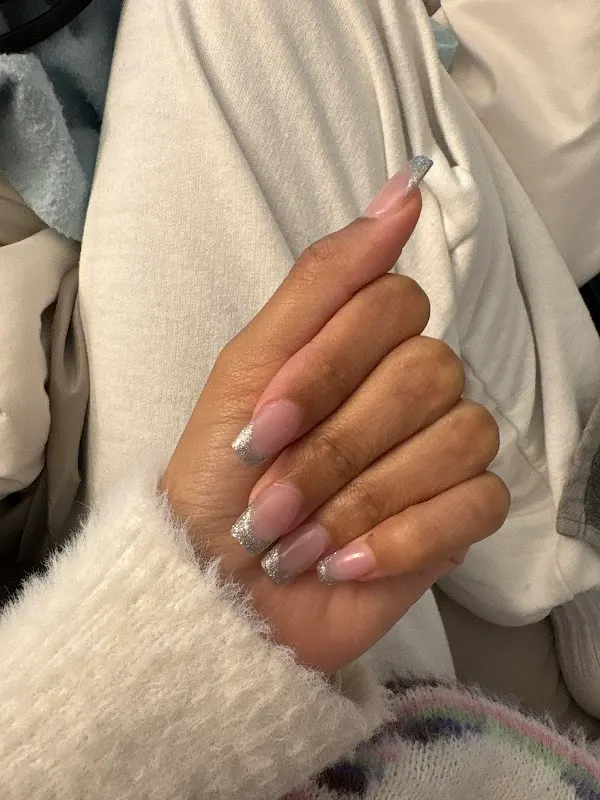 Lien Nails (15% OFF New Customers) — Nail salon in Pickerington